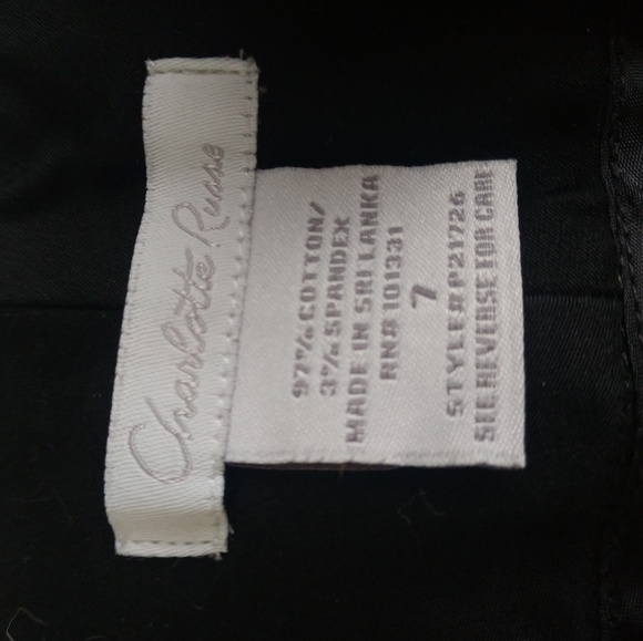 Shorts - Picture 2 of 3